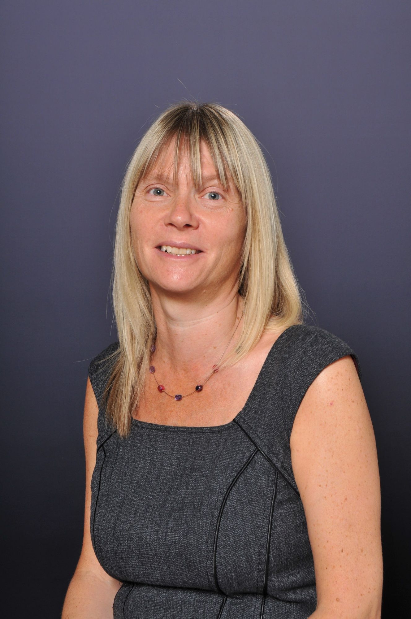 nottingham-girls-academy-staff-at-nga